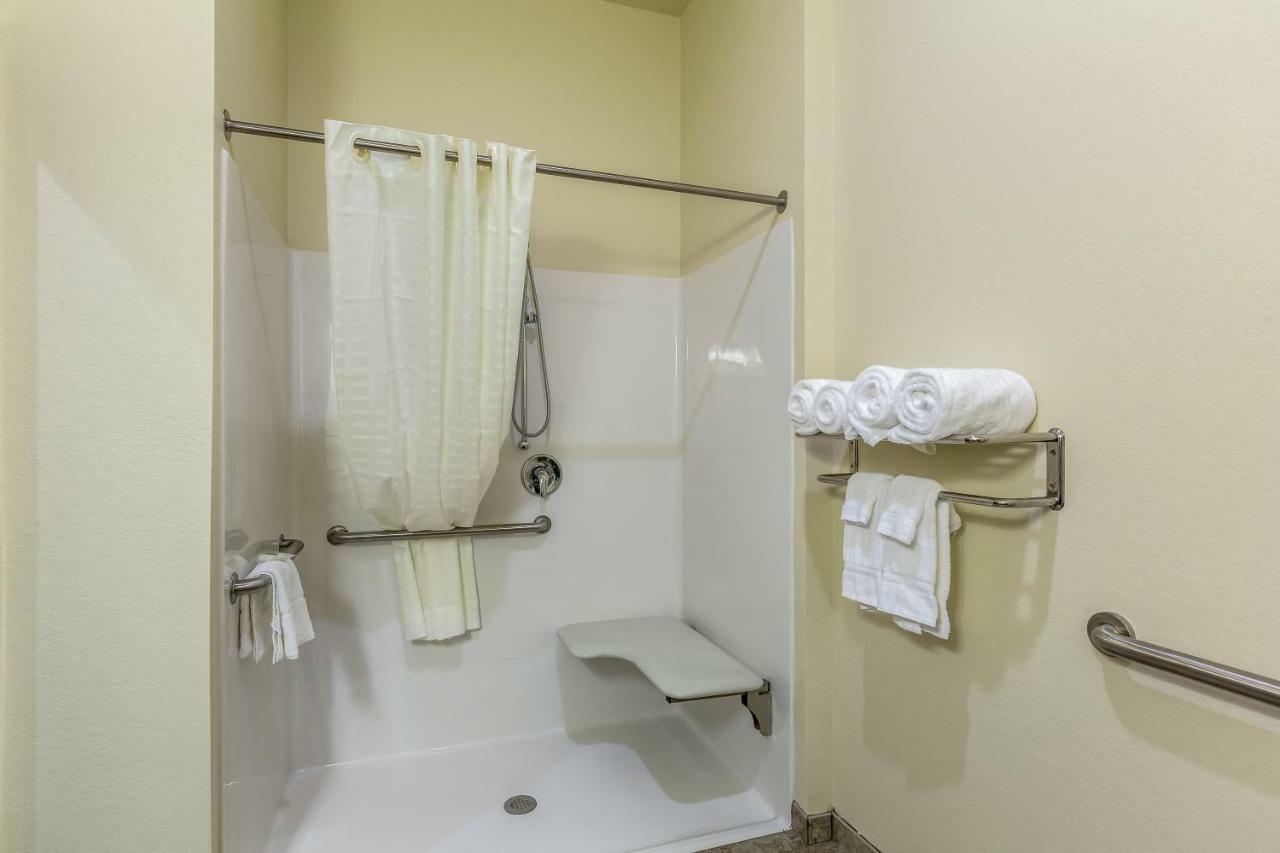 Cobblestone Hotel & Suites - Stevens Point Zewnętrze zdjęcie